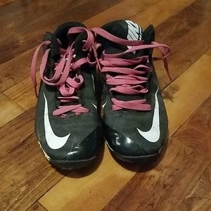 Football/lacrosse cleats